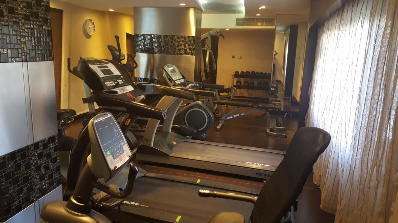 Al Muntazah Plaza Hotel Doha Buitenkant foto