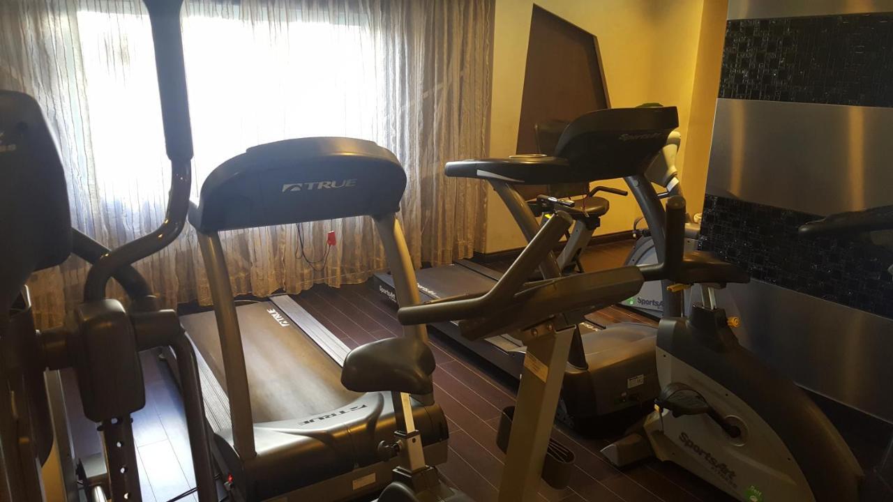 Al Muntazah Plaza Hotel Doha Buitenkant foto